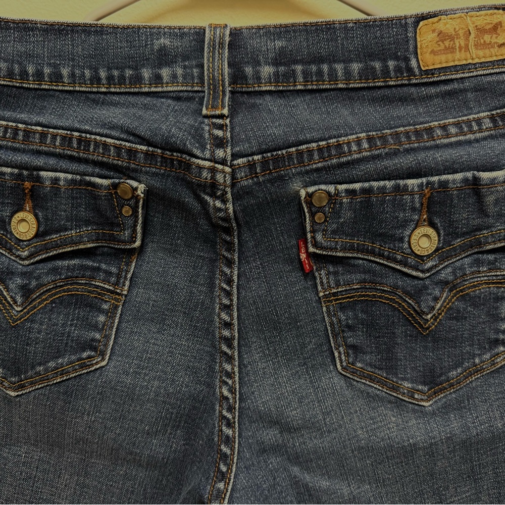 Classic Levi’s 505 Small Waist 4M Straight Leg Jeans